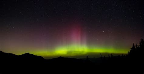 Watch Northern Lights Make Rare Appearance In Seattle Kima