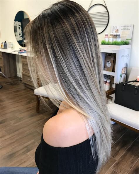 10 Balayage Ombre Long Hair Styles From Subtle To Stunning Long Hair 2021