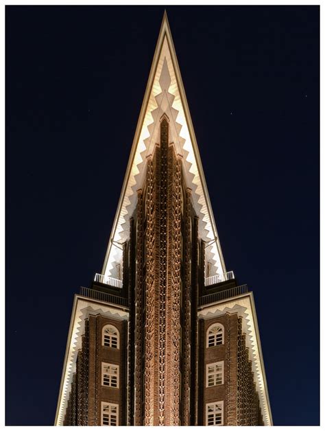 Von friedrich wilhelm sloman u. Chilehaus in Hamburg (1) Foto & Bild | architektur ...