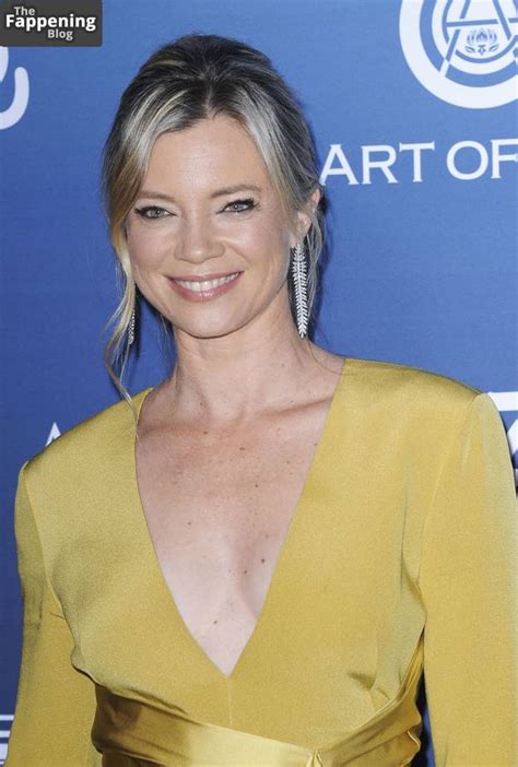 Amy Smart Sexy 8 Photos Fappenism