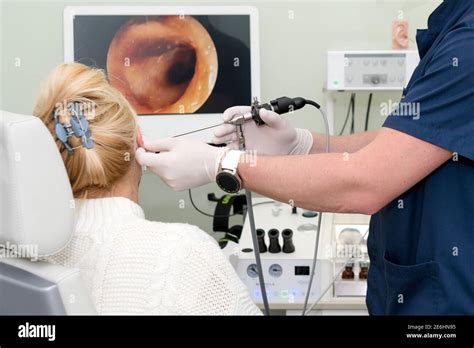 Ear Video Otoscopy Hi Res Stock Photography And Images Alamy