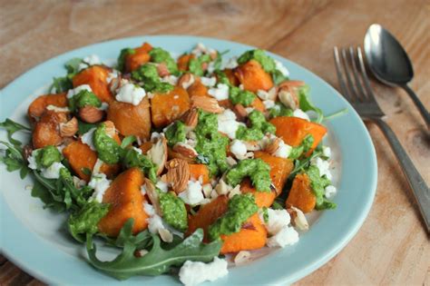 Zoete aardappel salade met geitenkaas LESSISMORE