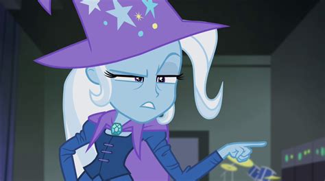 Image Trixie Pointing At Twilight Eg2png My Little Pony Equestria