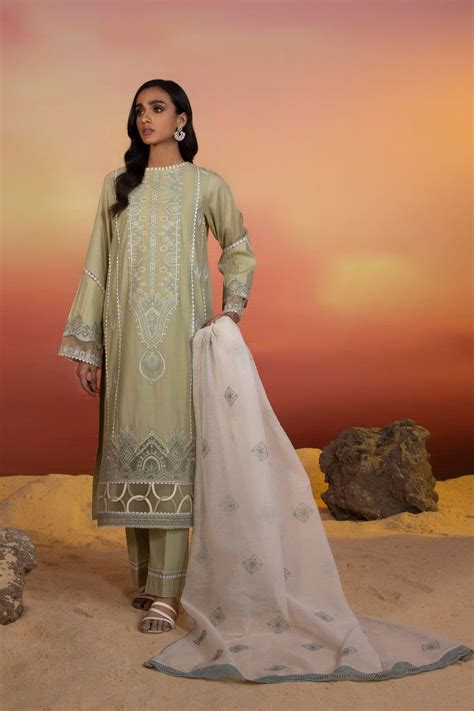 Sapphire Erfurt 03pesrn22v15 Lawn Vol 1 2022 Pakistani Dress Design