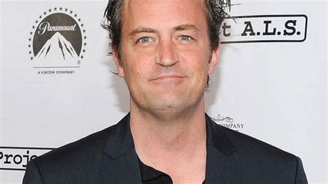 Things You Probably Didn T Know About Matthew Perry Youtube