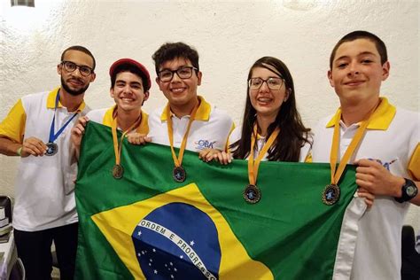 O gabarito será divulgado amanhã (18). Brasil conquista primeiro lugar em olimpíada de astronomia ...