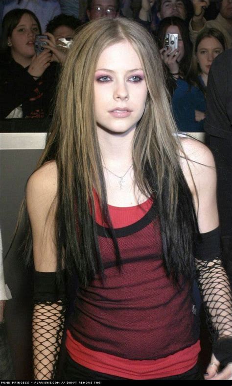 Juno Awards 4 Abril 2004 Avril Lavigne 432 N11122 The Best Avril Lavigne
