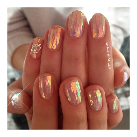Holographic Nail Art Using Holographic Tape And Top Coat Nails
