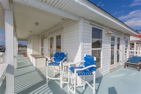 White Sands Cottage 501 Life's a Beach House | Pensacola Beach, Florida