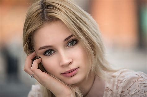 1366x768px Free Download Hd Wallpaper Włodzimierz Szymański Face Portrait Women Model