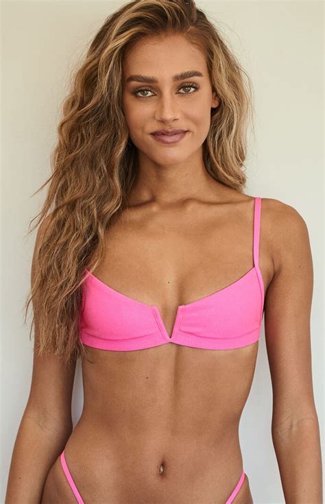 LA Hearts By PacSun Pink Azure V Wire Tank Bikini Top In 2020 Bikinis