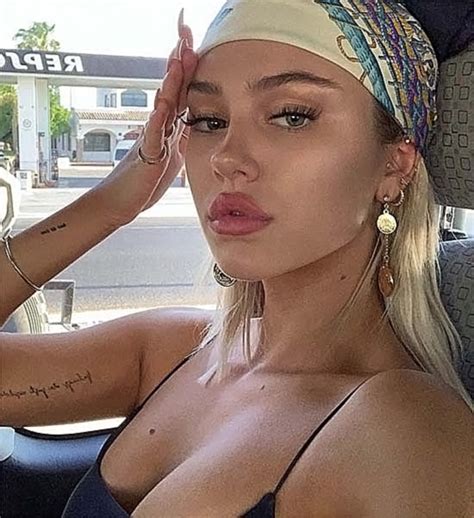 Delilah Belle Hamlin Nude Leaked Pics And Porn Video Collection