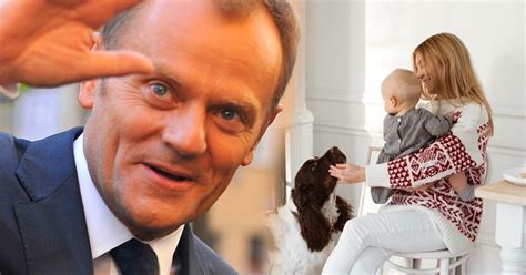 Donald tusk on wn network delivers the latest videos and editable pages for news & events, including entertainment, music, sports, science and more, sign up and share your playlists. Zdjęcie Donalda Tuska z wnuczką HITEM sieci. Spójrzcie na ...