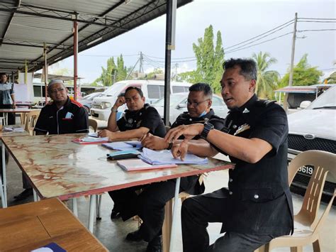 Seberang jaya immigration office, the passport can be issued within 1 hour after payment and it does open on apart from immigration control, one of the primary role of kelana jaya immigration office is accept and. Kerjasama IoW dengan MAPO Tingkatkan Kesedaran Jenayah ...