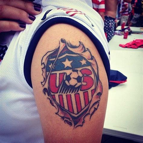 Top 87 soccer tattoo ideas 2020 inspiration guide soccer tattoos tattoos for guys forearm sleeve tattoos. Pin de Kurt Schaefer em My Style
