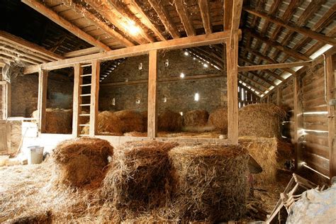 Thoughts On Traditional Bulk Hay Storage And Preventative Planning