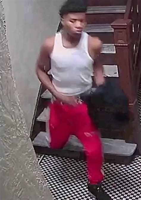 Bronx Crooks Robbed State Parole Officer Of Service Weapon