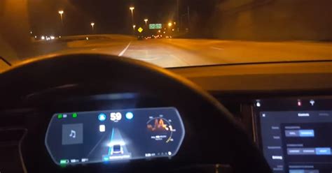 Tesla Driver On Autopilot Nearly Crashes Trying To Recreate Fatal Crash Cbs San Francisco