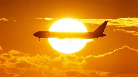 Based detector has also been developed by university of oxford and university of reading (aplin et. Earth to Sky Calculus | Spaceweather.com