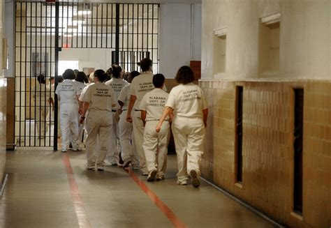 Alabamas Womens Prison Shows Challenges Of Federal Intervention