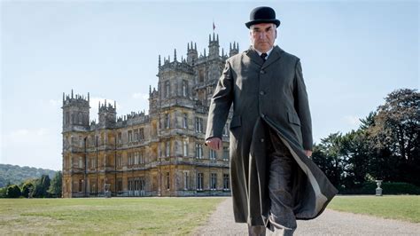 The continuing story of the crawley family, wealthy owners of a large estate in the english countryside in the early 20th century. Watch Downton Abbey 2019 full Movie HD on ShowboxMovies Free
