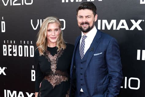 The official facebook of actress katee sackhoff (longmire, riddick, battlestar galactica, 24, the flash). Katee Sackhoff and Karl Urban married in 2014 | Celebrity ...