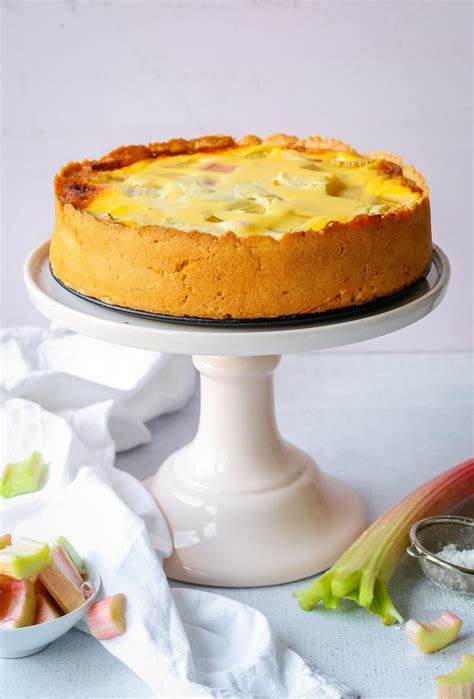 Rhabarberkuchen mit Schmand