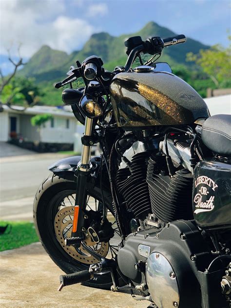 Enjoying my last few weeks in paradise : r/motorcycles