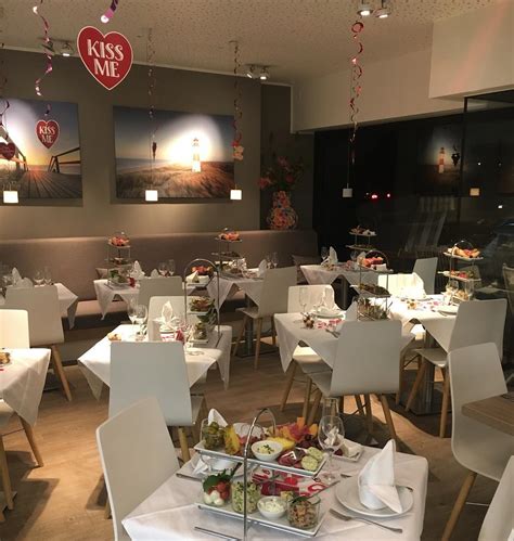 2 reviews by visitors and 4 detailed photos. Cafe in Krefeld
