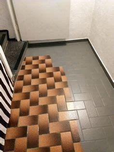 Befreie die bodenfliesen von dreck oder kleberückständen. Fußboden streichen mit Kreidefarbe - MissPompadour ...