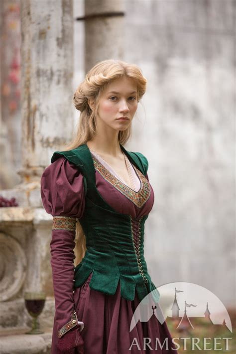 “princess in exile” velvet bodice damenmode mittelalter kleidung viktorianische mode