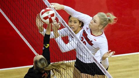 Huskers Outpace Terrapins In Sweep Hail Varsity
