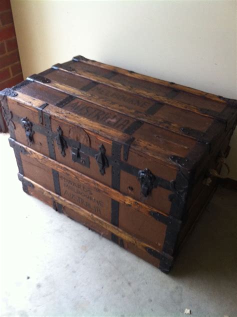 Restored Vintage Trunk Classic Pirate Look Is So Amazing Old Trunks