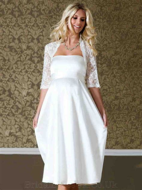 Dressuv.com tries all effort to realize the dream of each bride to be. Short Wedding Dresses For Older Brides | Short maternity ...
