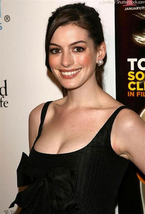 Pin On Anne Hathaway