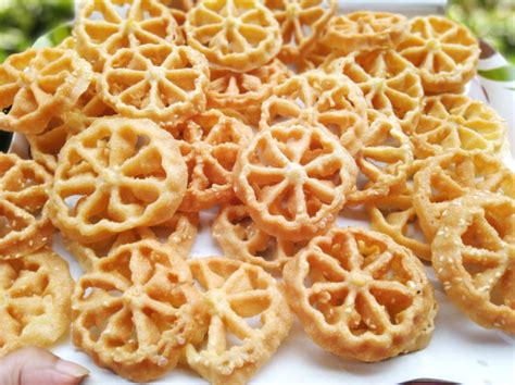 Maybe you would like to learn more about one of these? 25 Makanan Khas Bekasi Yang Wajib Kamu Cobain!