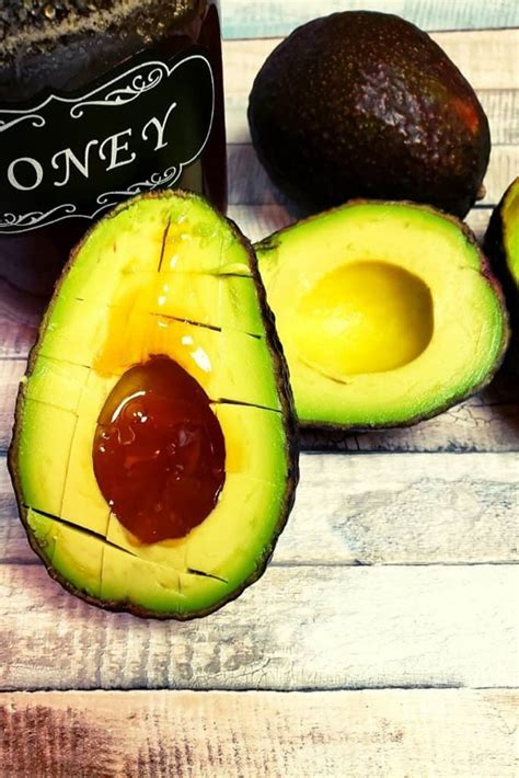 The Perfect Diy Avocado Face Mask Recipe For Every Skin Type Eco Living Mama