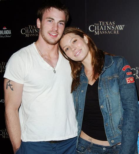 Chris evans news, gossip, photos of chris evans, biography, chris evans girlfriend list 2016. Who Has Chris Evans Dated? | POPSUGAR Celebrity
