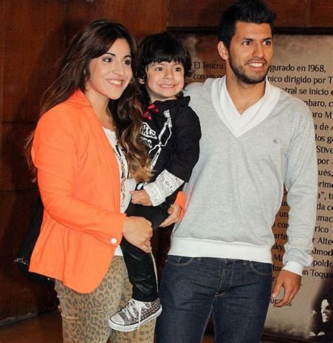 Giannina is the youngest daughter of football legend diego maradona. Sergio Agüero wife | Sports Info | Married life, Divorce ...