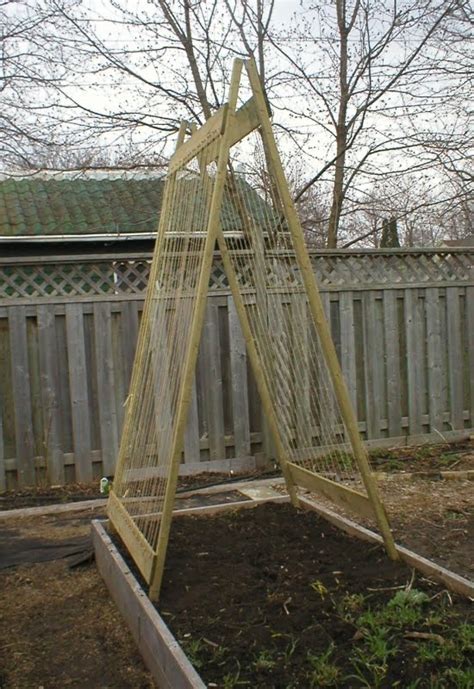 How To Build A Garden Gate Frame, Lakeshore Build It ...