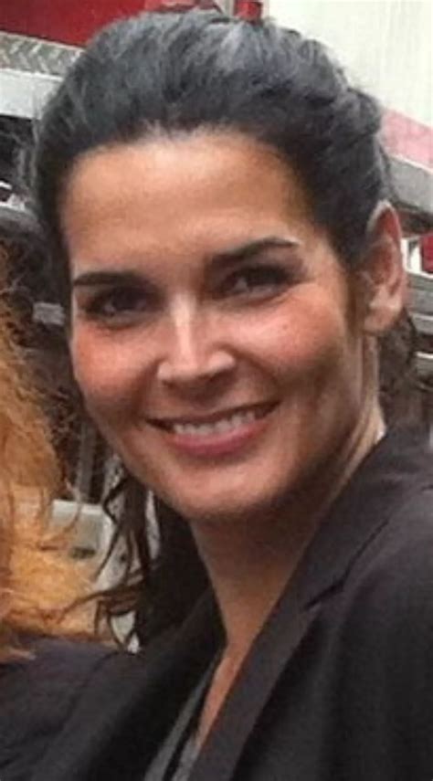 23 Facts About Angie Harmon Factsnippet