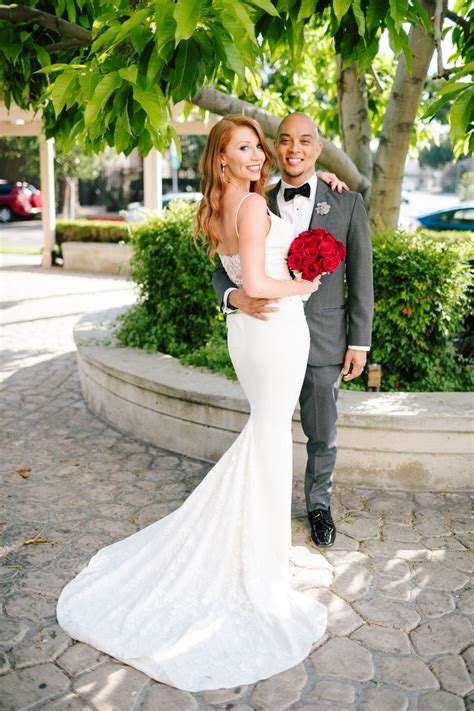 New, sample and used nicole miller wedding dresses for sale at amazing prices. Nicole Miller Hampton Second Hand Wedding Dress on Sale 50 ...