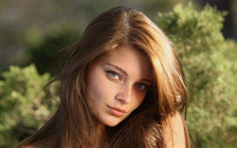 Indiana A Women Model Freckles Long Hair Brunette Face Wallpapers
