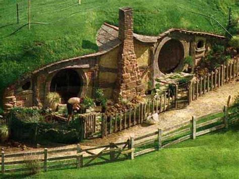 Build Your Own Hobbit House Your Own Hobbit House With Fence Build Your
