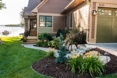 The addition of a chair or bench seat can make a huge difference to your front garden. Front entry landscape design | Southview Design ...