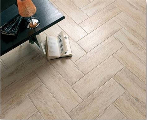 Porcelain tiles can be made to look like anything, meaning tile manufacturers can create wood looks that cannot be found in nature (fore example, purple or lime green wood planks) or duplicate the look of exotic woods without the high cost or environmental impact. Improvement List: Discover Tile That Looks Like Wood