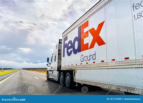 Dec 8, 2019 Los Angeles County / CA / USA - FedEx Ground Truck Driving