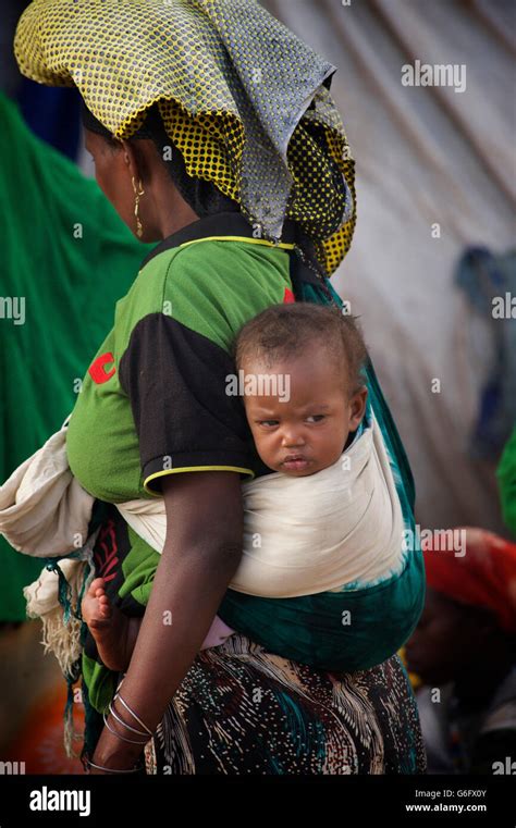 Ethiopian Mother Carrying Baby On Her Back Harar Ethiopia Stock Photo