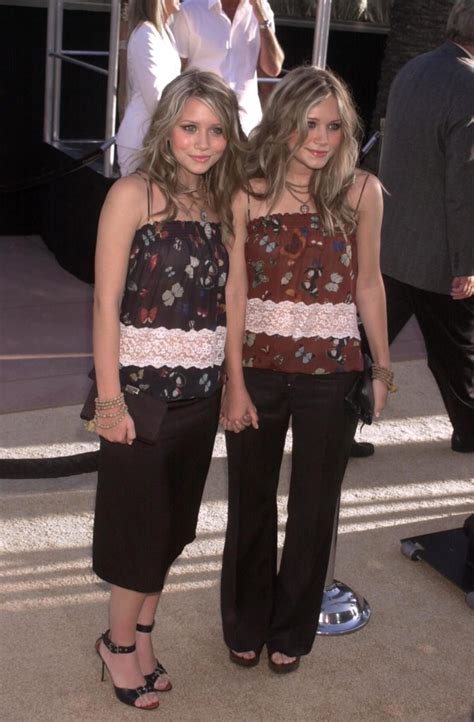 olsen twins 2000s style mary kate and ashley outfits college fashion