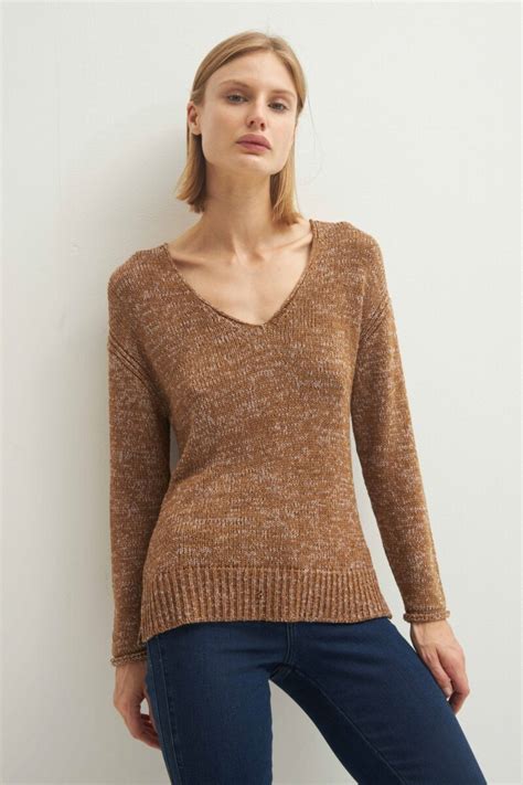 Sweater Escote V Tostado Melange Lolita